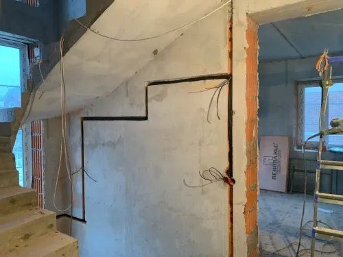 Работы при косметическом ремонте таунхауса фото 2