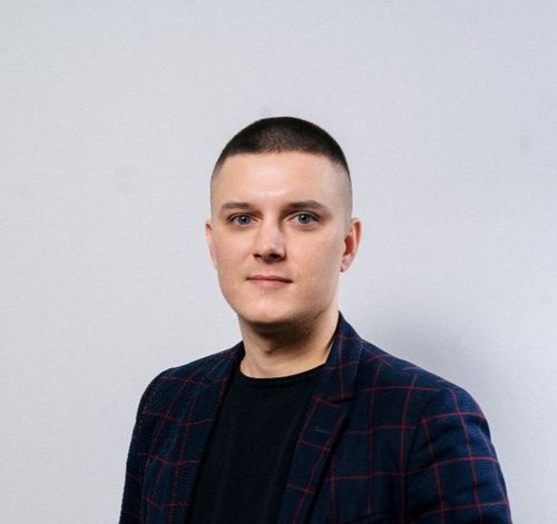 Фото сотрудника Виктор Языков