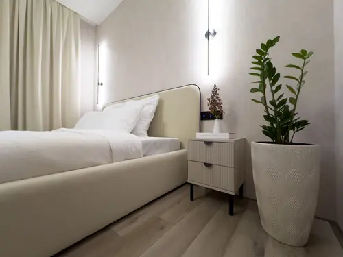 Отделка спальни в современном стиле фото 14